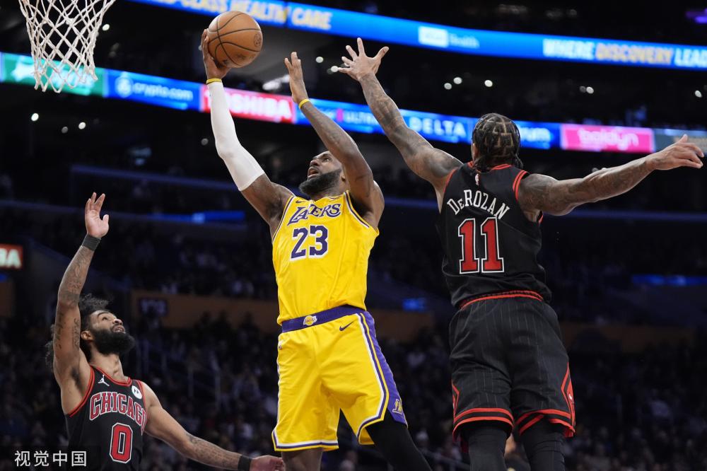 竞技体育中 竞技体育中